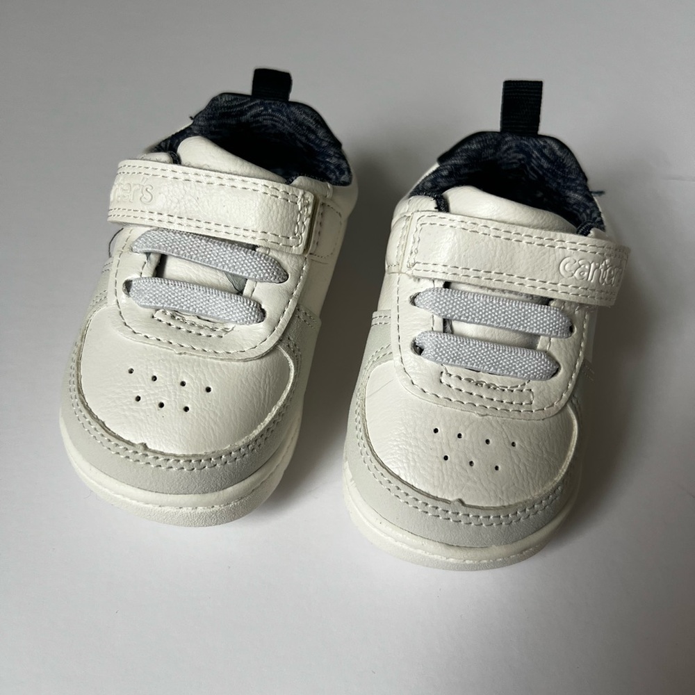 Carter's Cream Baby Shoes Size 2.5M